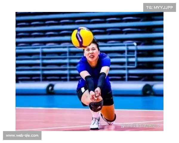 自由人角色解析：排球场上可“无视”裁判的特殊防守者